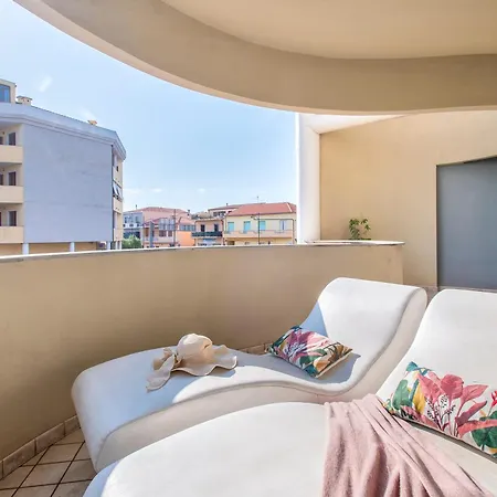 Exclusive House City Center With Private Terrace *